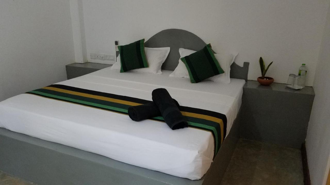 Sigiri Holiday Villa Sigiriya Bagian luar foto